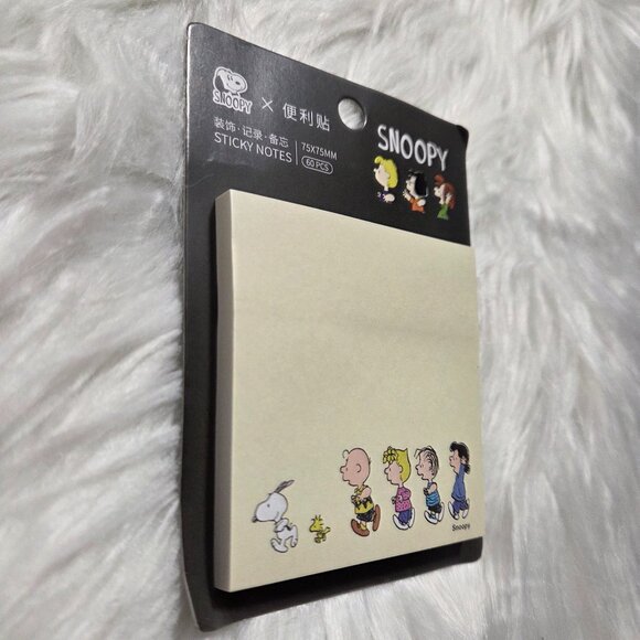 Peanuts Characters Post-It Note Pad - Picture 3 of 4